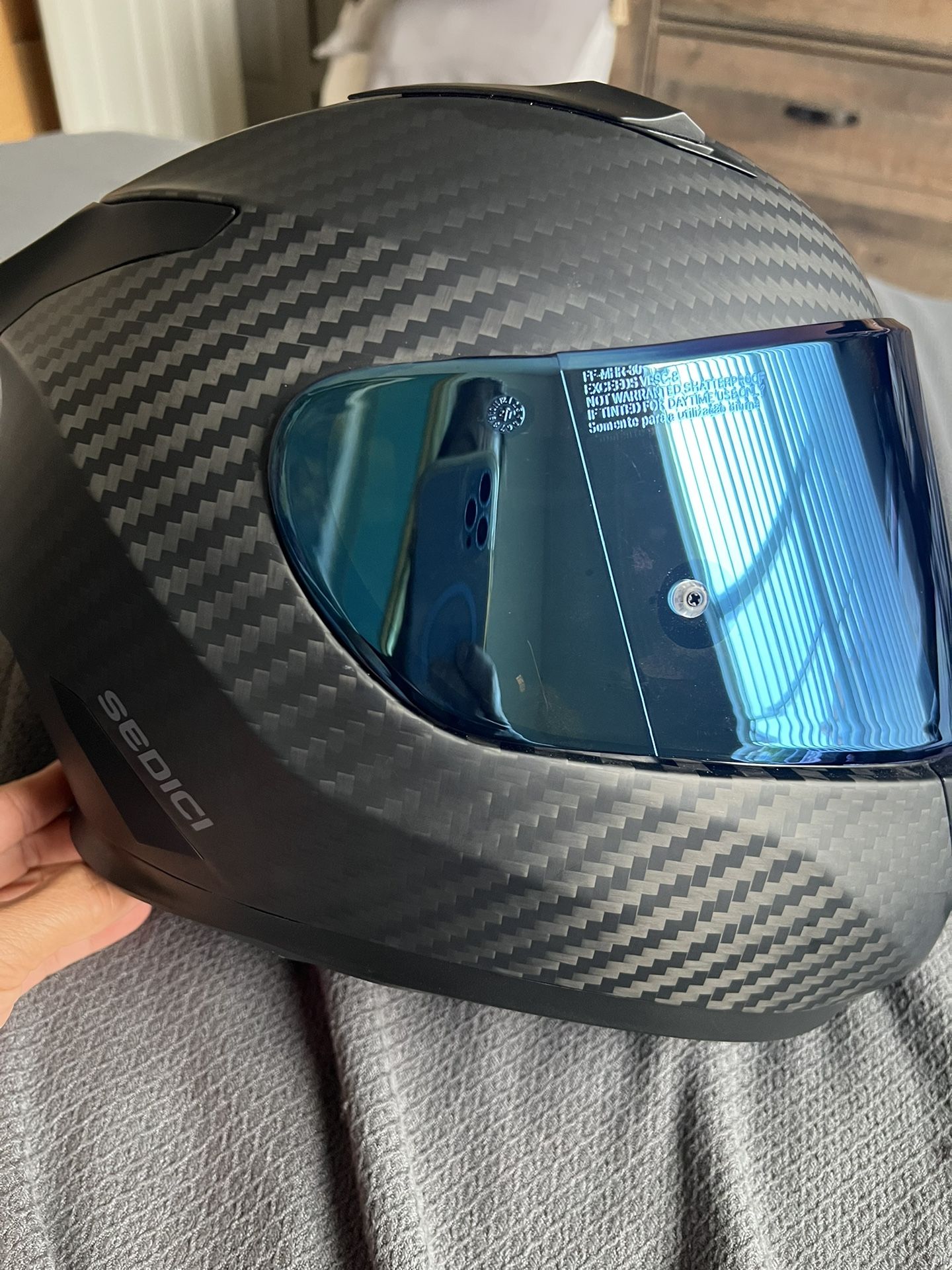 SEDICI STRADA 2 CARBON CUSTOM FACE SHIELD IN BLUE for Sale in Mission