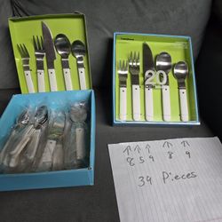 Crate and barrel picket flatware 39 pieces NEW