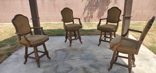 4 high rotating chairs