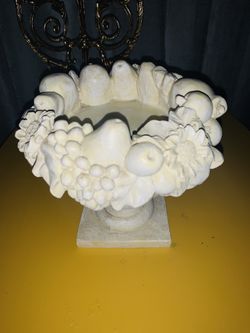 Beautiful Antique fruit pedestal stand