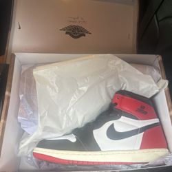 Size 8.5 Jordan 1 