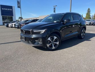 2025 Volvo XC40