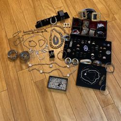 Lot Jewelry Many Silver Pieces Costume Jewelry From Zara