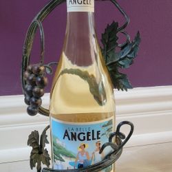 Metal Wine Bottle Holder With Grapes & Leaves 