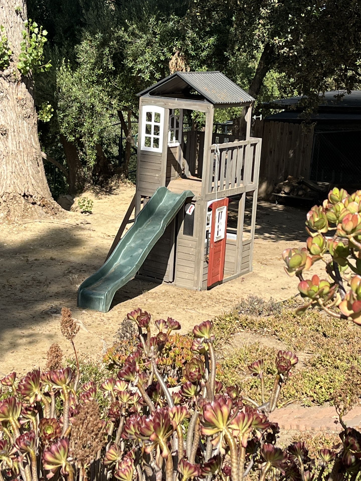 Kidcraft Outdoor Playhouse