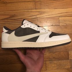 Jordan 1 Low Travis Scott Reverse Mocha