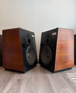 JBL L300 Vintage Speakers
