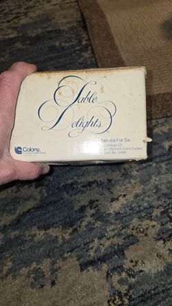 Vintage Colony "Table Delights" Glass Corn Cradles - Set of 6  - Brand New