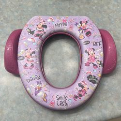 Minnie Mouse Potty Seat