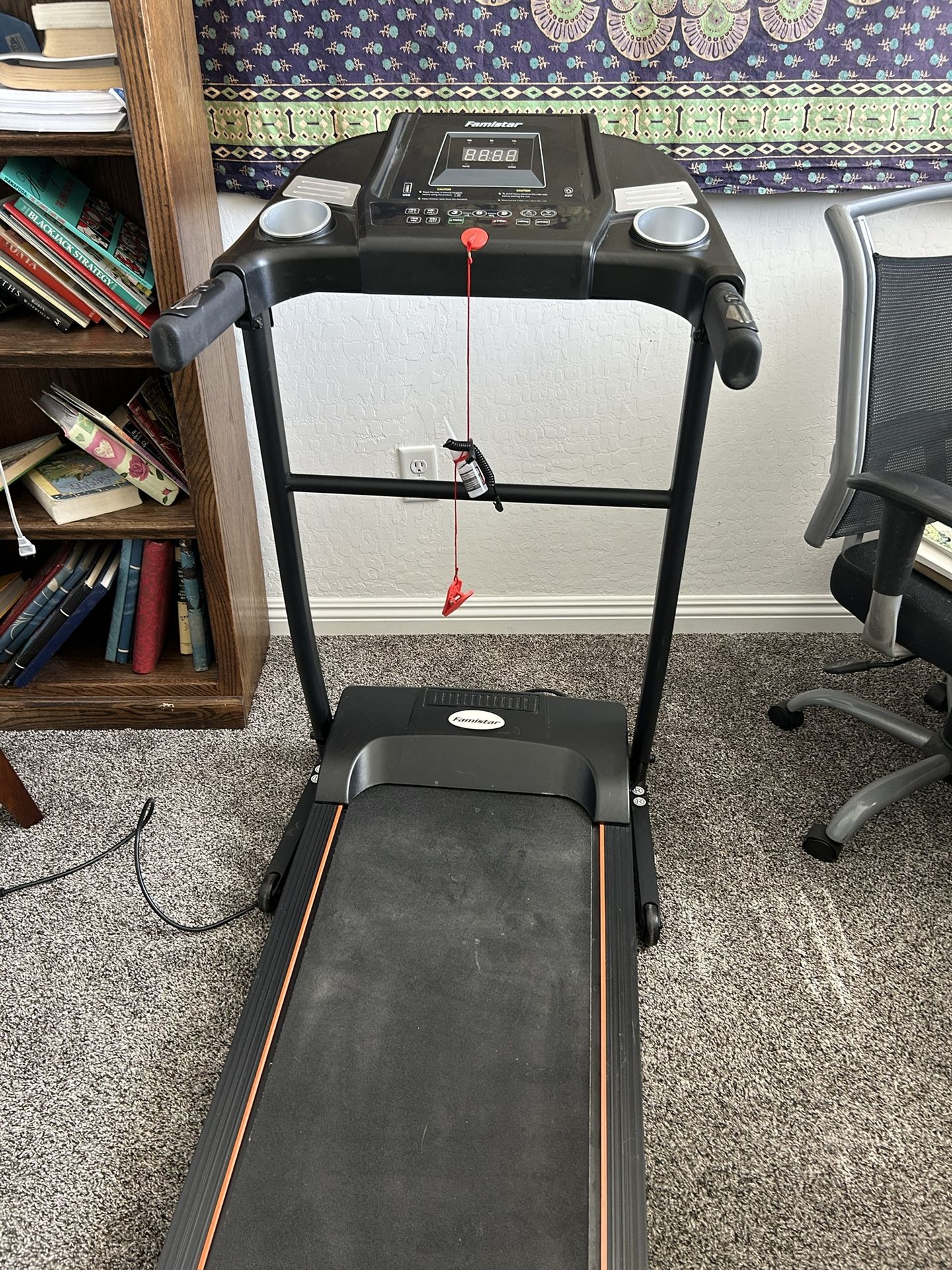 Compact Treadmill Famistar W500c Treadmill Famistar W500C Electric