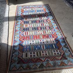 Kilim Persian Rug 4.5 By 9.5 