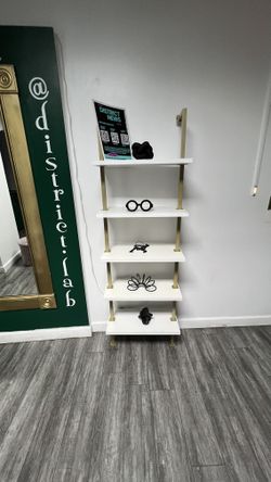 Bookshelf