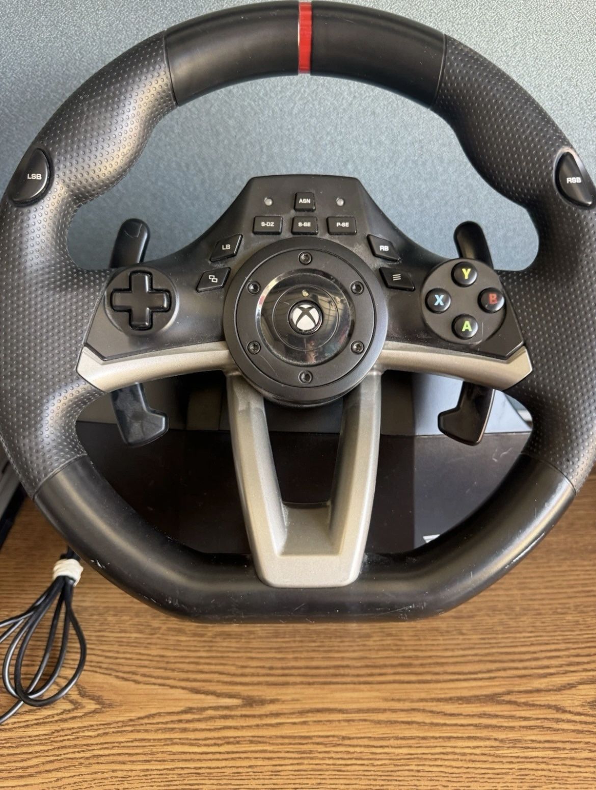 Hori Racing Wheel Overdrive Xbox Series s/x And Xbox One, Comes