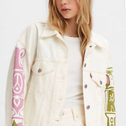 New Levi's 90's Crazy Legs Trucker Jacket Size XL 