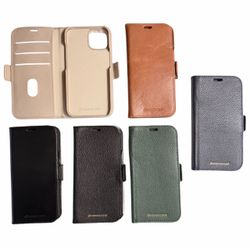 Detachable magnetic wallet phone case with built-in card holder slots and magnetic closure