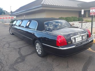 Premier lux limo available!