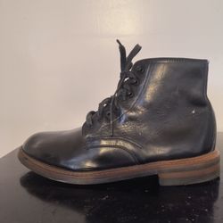 Allen Edmonds Higgins Mill 9.5 D