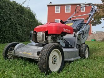Honda 21" HRX215 Self-Propelled RWD Lawn Mower w/ Roto-Stop