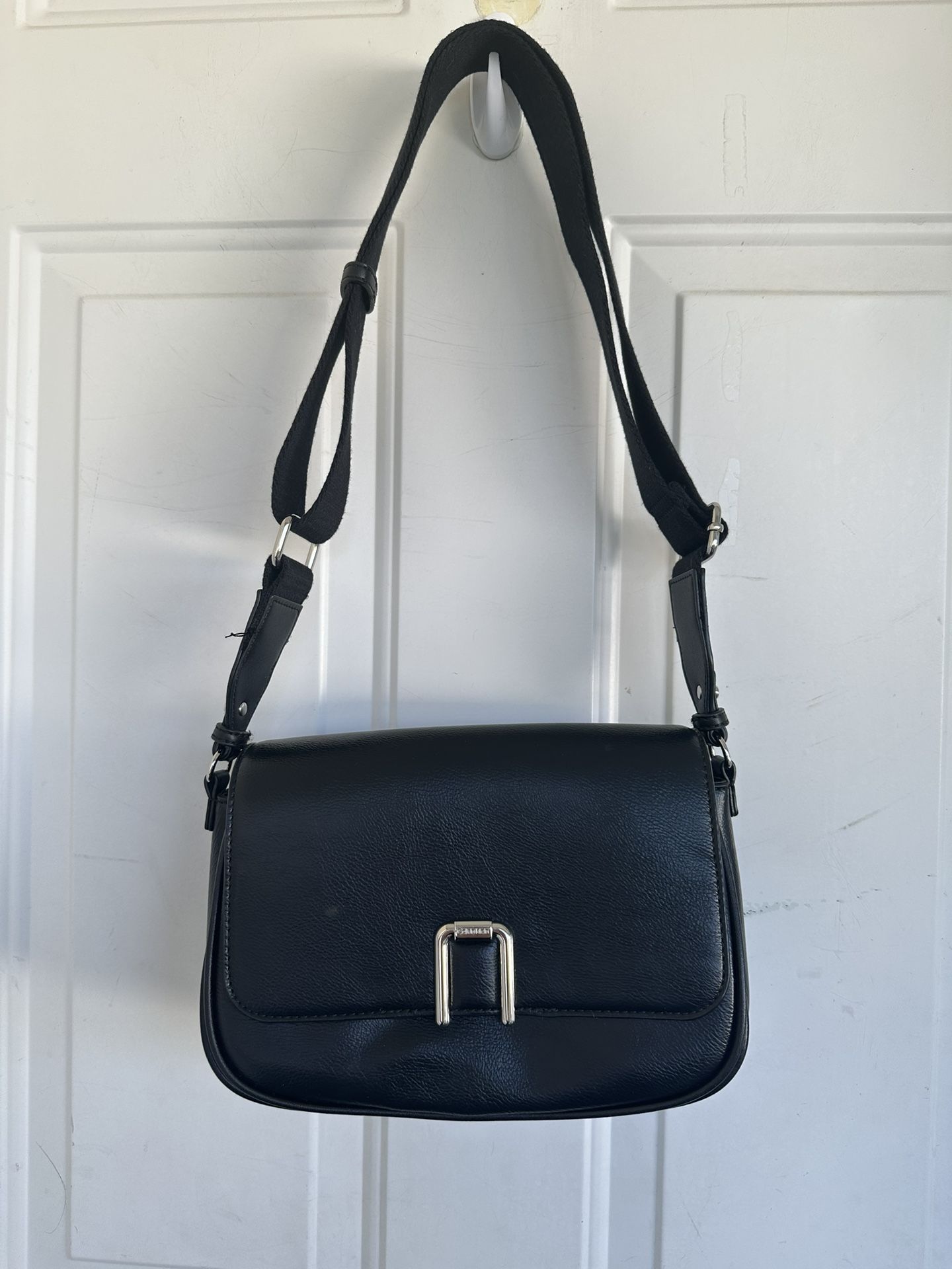 Calvin Klein Leather Crossbody Bag NWOT
