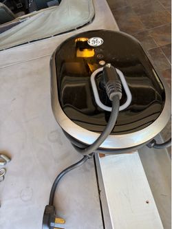 GE WattStation Level 2 30 Amps/ 240-volt EV Electric Vehicle Charging Station  85 cash pickup now.