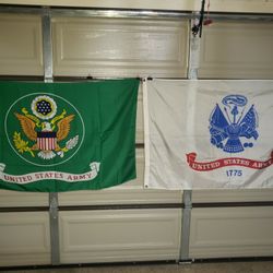 US ARMY FLAGS