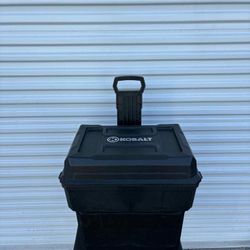 Kobalt Zerust 19-in Black Plastic Wheels Lockable Tool Box