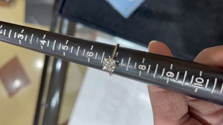 Ladies Solitaire Diamond Ring