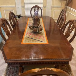 Dining Table , 7 Chairs , Cherry Wood , Glazed Top 