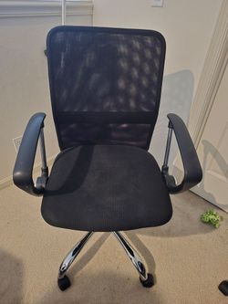 Desk chair