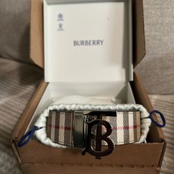 Burberry Belt Reversible 