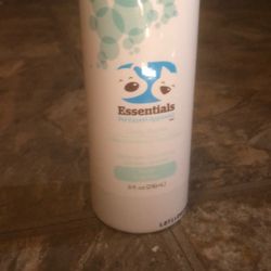 8 Oz PETVALU Essentials Daily Spritz For Animals