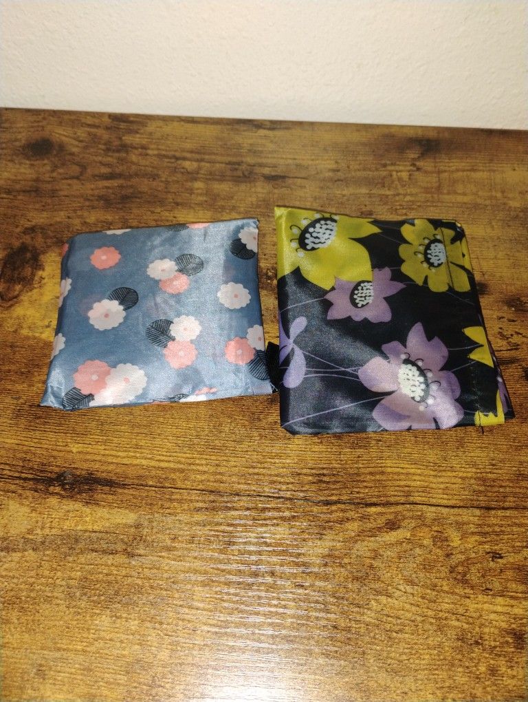 2 Foldable Reusable Totes