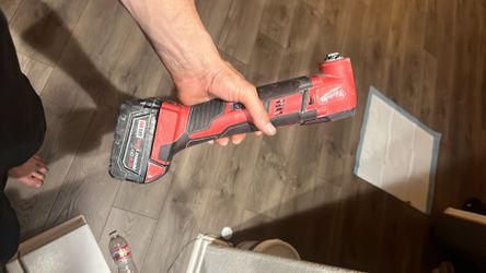 Milwaukee multitool
