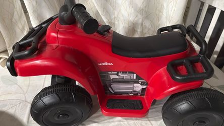 Honda FourTrax 6V Battery Powered Ride-On ATV for Kids