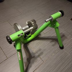 BIKE TRAINER KINETIC  T-699C