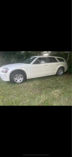2005 Dodge Magnum