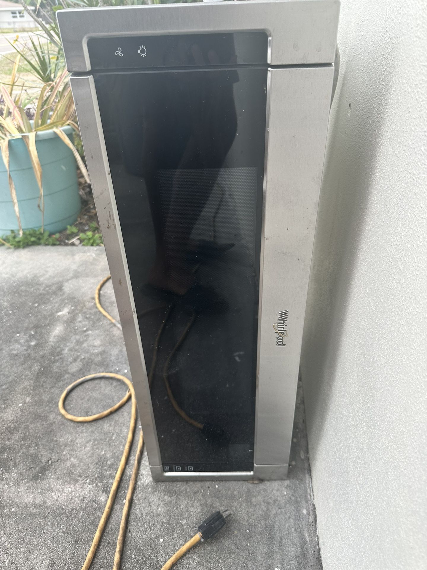 Whirlpool Microwave