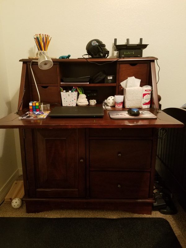 Pottery Barn Graham Desk For In Chandler Az Offerup