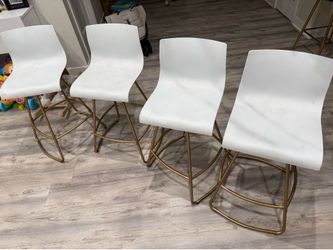 Bar stools chairs