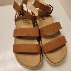 Target Art Class brand brown suede and jute platform espradille sandal shoes size youth 5/women's 7