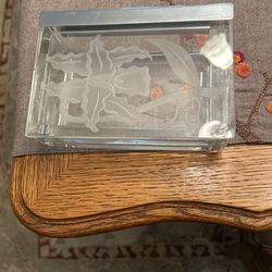 Dorothy Thorpe Candy Container 