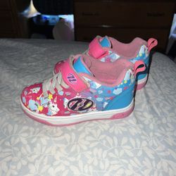 Size 12 Kids Heelys 