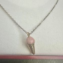 Vintage collectible jewelry 