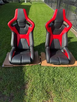 Universal Racing Seats