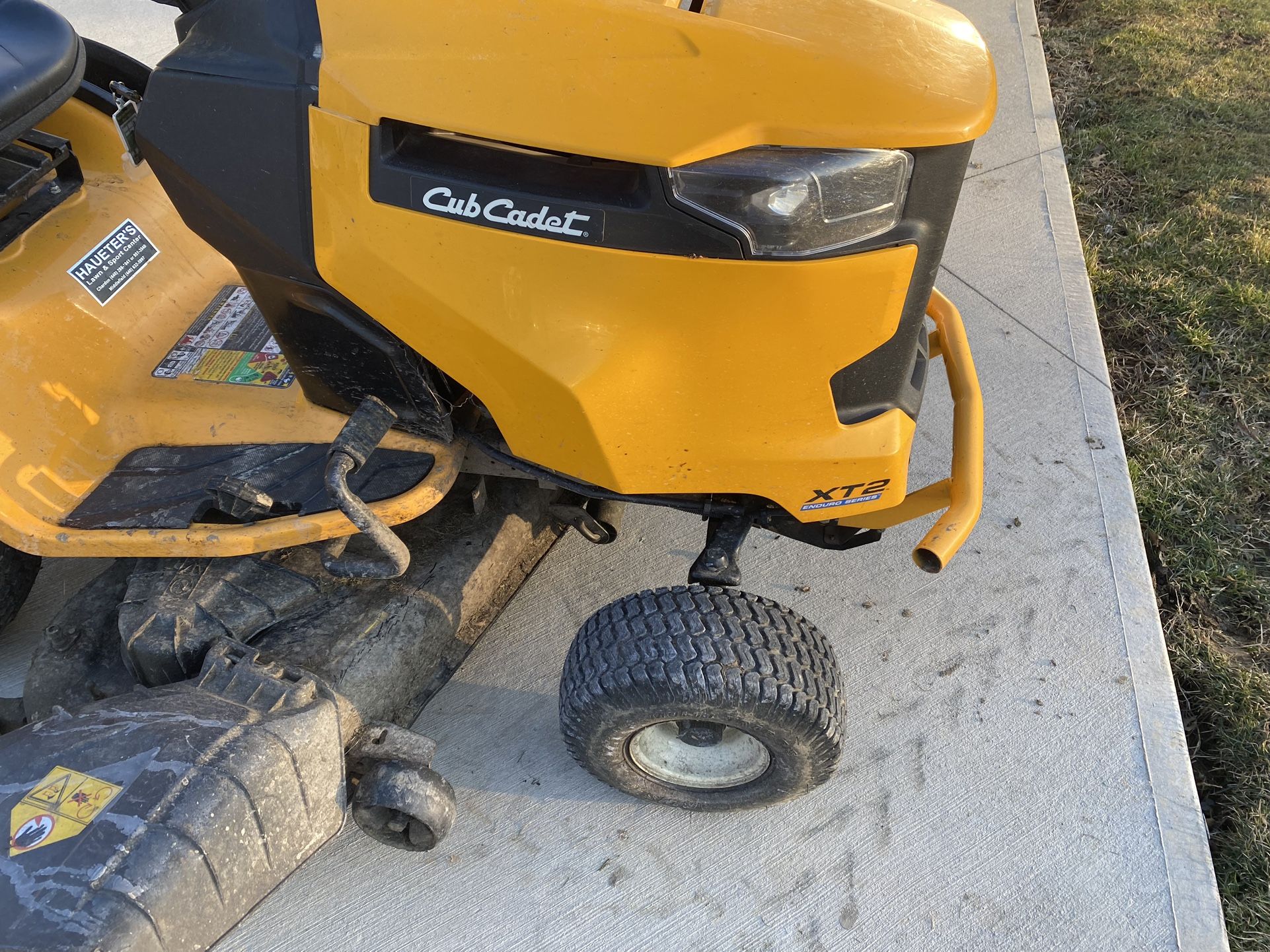 Cub Cadet Riding Mower 42 Inch Deck for Sale in North Royalton OH OfferUp