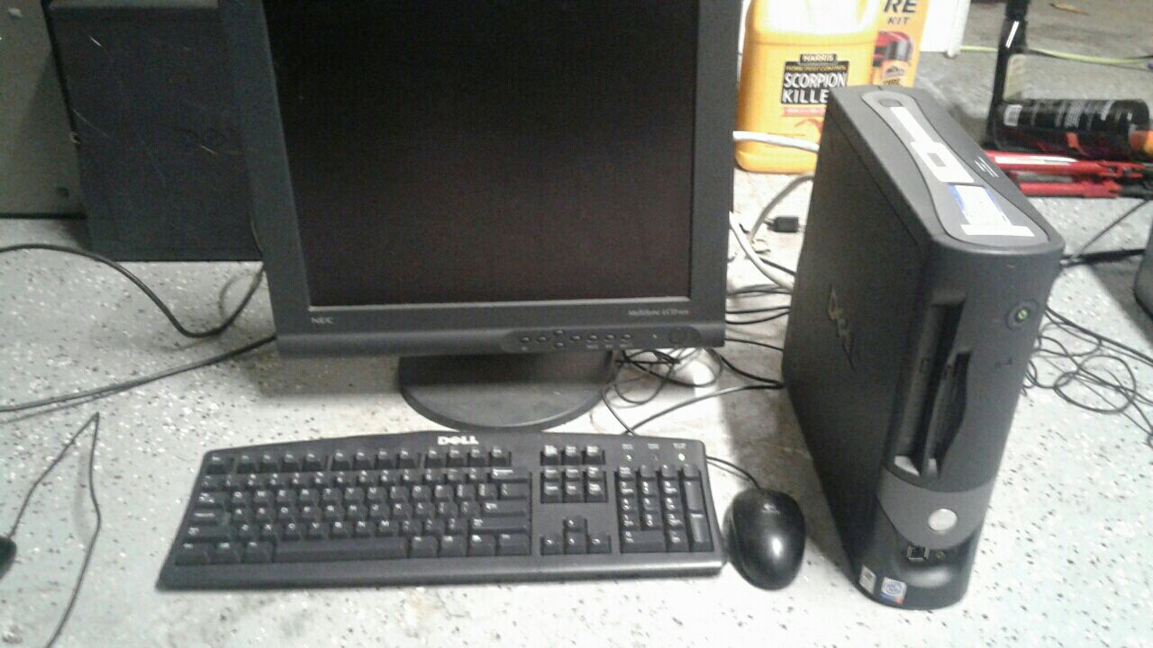 10+ dell computers, 20+ flat screens , 20+ keyboards plus much more