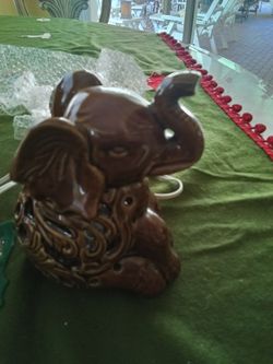 Kirkland's Elephant Night Light