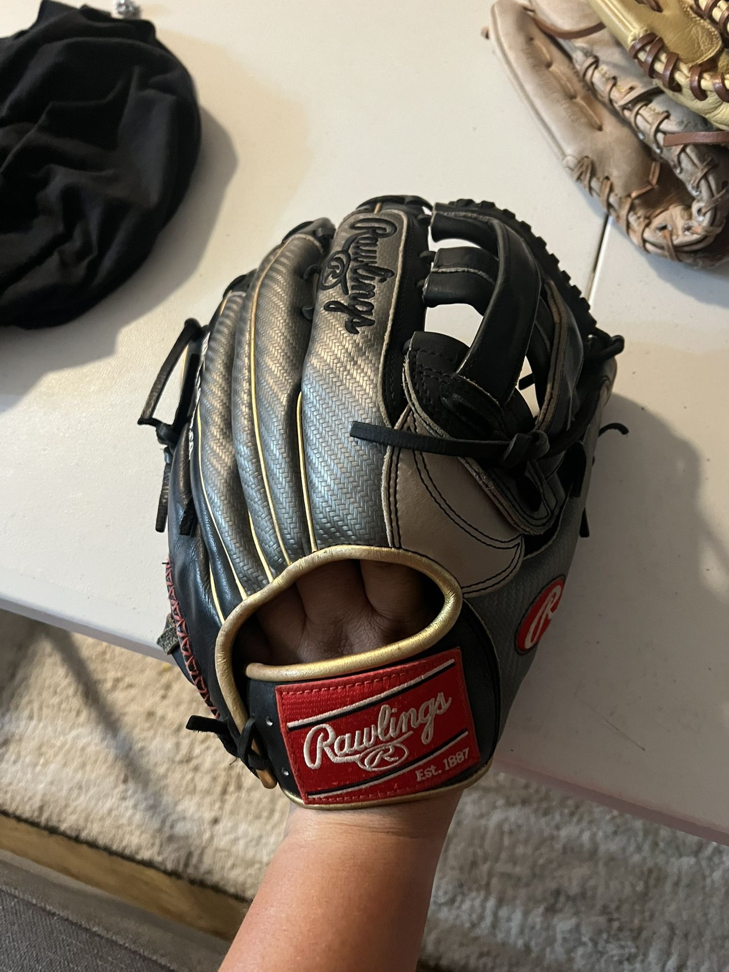 13” Baseball Glove