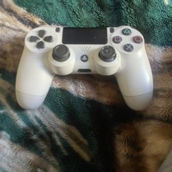 PS4 Controller 