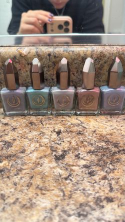 Mooncat Nail Polish – 5 Bottles